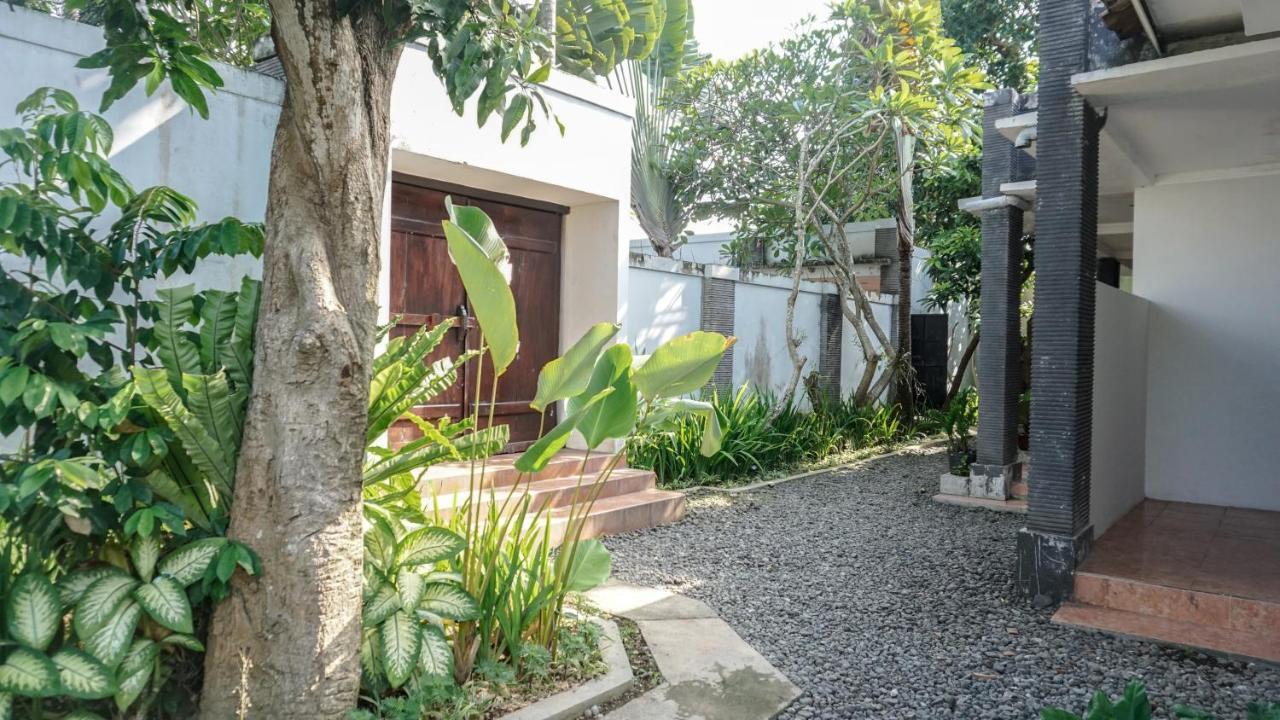 Villa Dende Lombok Tanjungkarang ภายนอก รูปภาพ